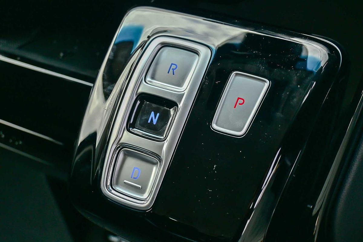 2024 Hyundai STARIA US4.V3