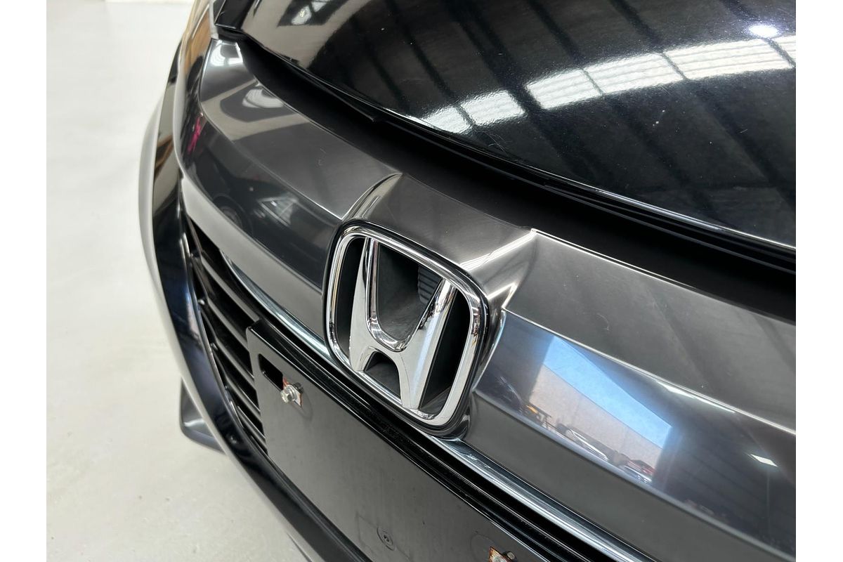 2014 Honda VEZEL HYBRID X RU31