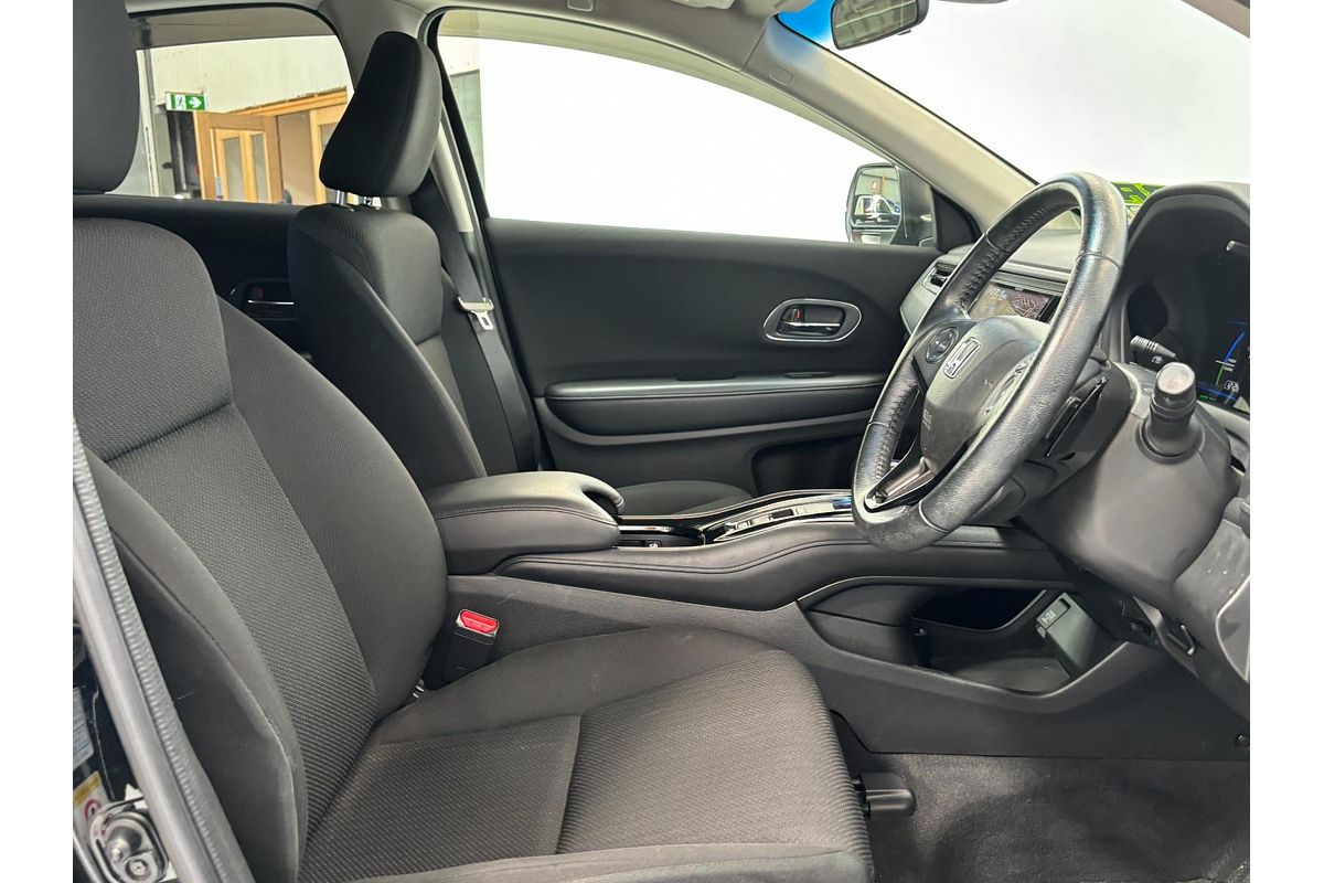 2014 Honda VEZEL HYBRID X RU31