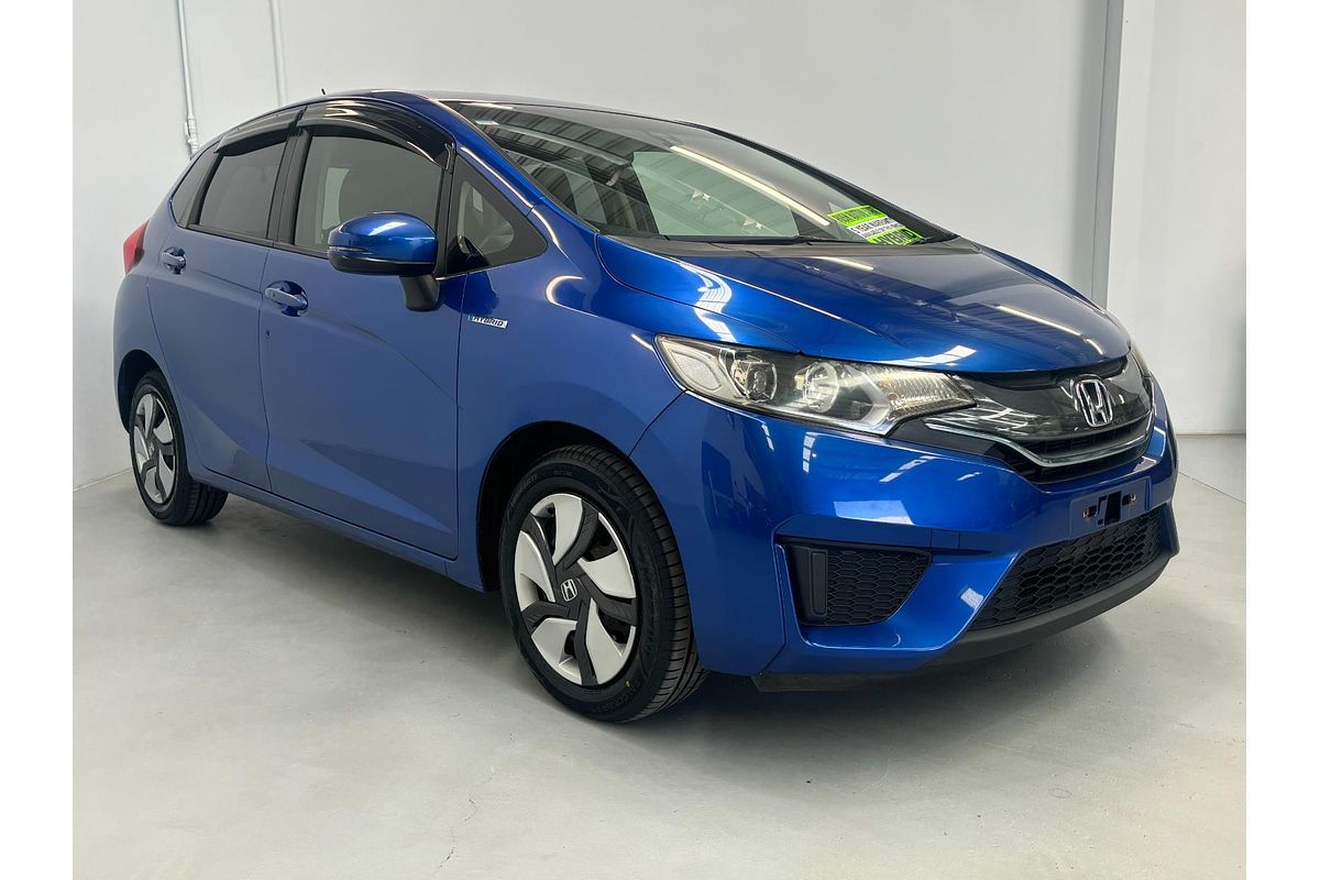 2014 Honda FIT Hybrid GP5