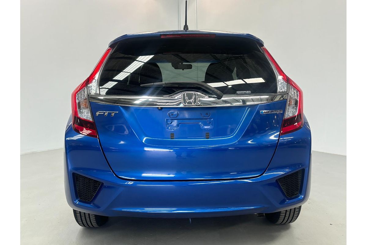 2014 Honda FIT Hybrid GP5