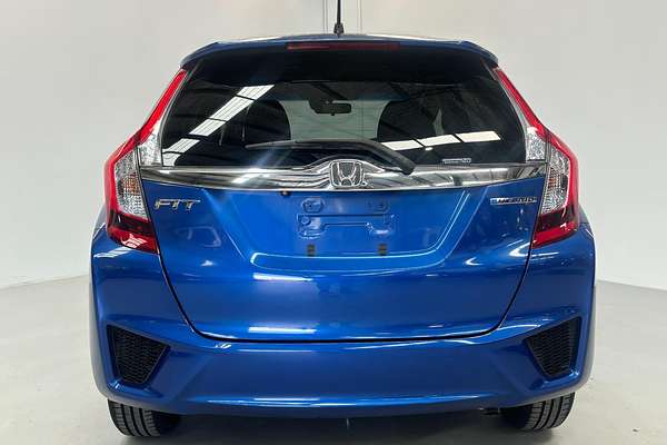 2014 Honda FIT Hybrid GP5
