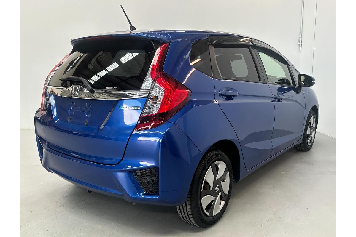 2014 Honda FIT Hybrid GP5