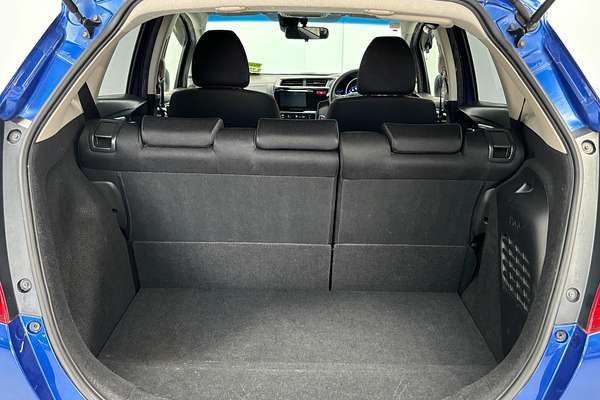 2014 Honda FIT Hybrid GP5