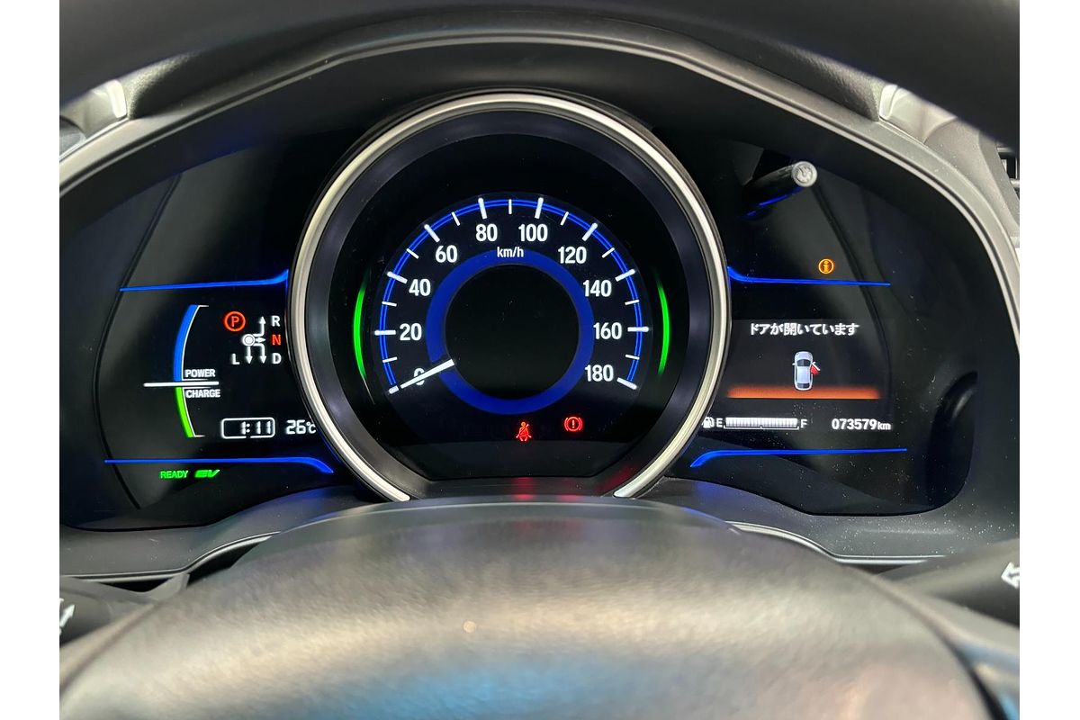 2014 Honda FIT Hybrid GP5