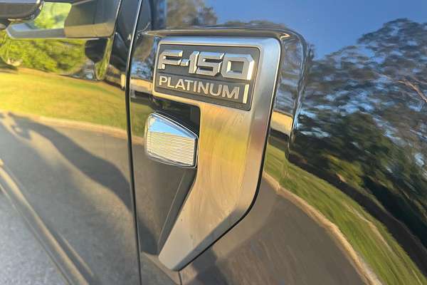 2022 Ford F-150 Platinum 4X4
