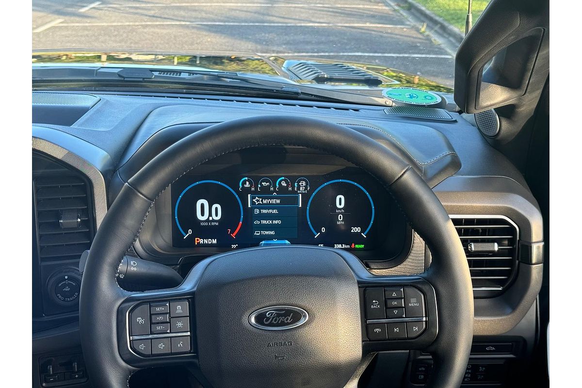 2022 Ford F-150 Platinum 4X4