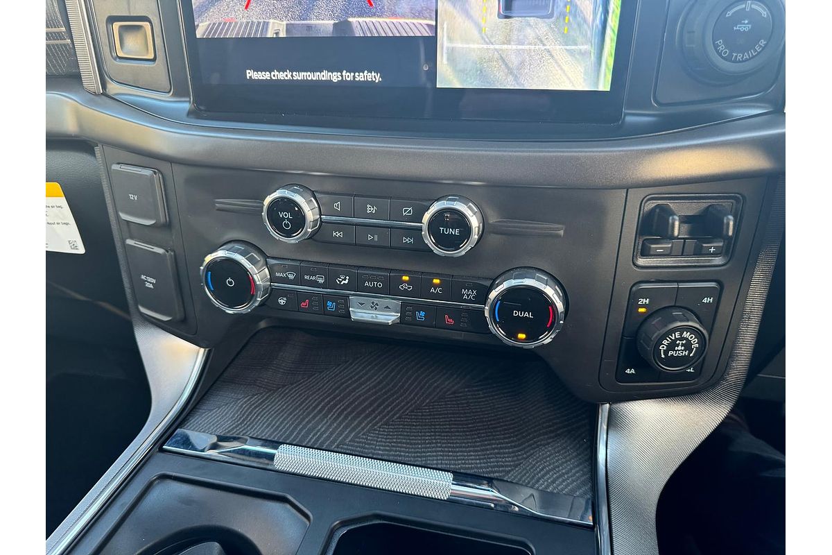 2022 Ford F-150 Platinum 4X4