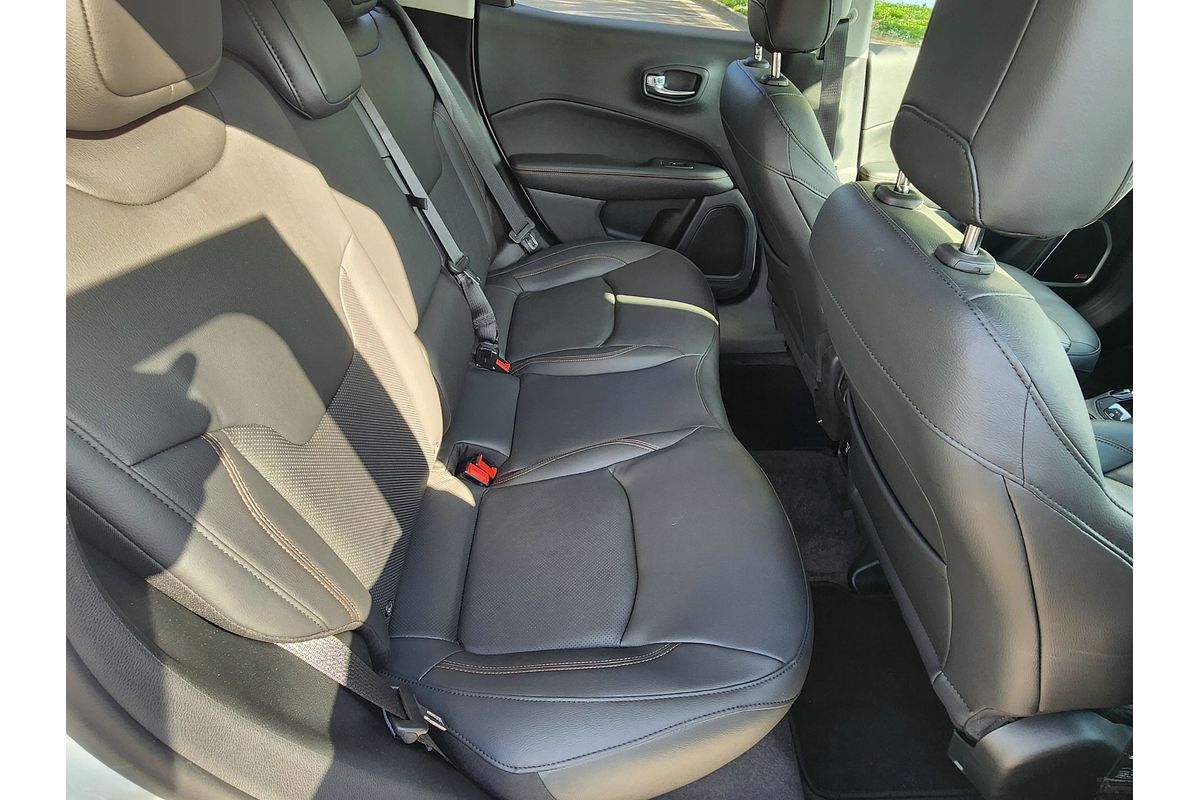 2020 Jeep Compass Limited M6