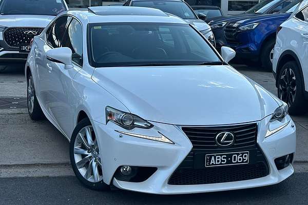 2013 Lexus IS IS350 Luxury GSE31R