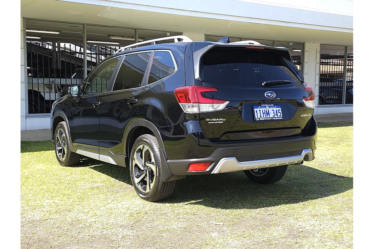 2024 Subaru Forester 2.5i-S S5