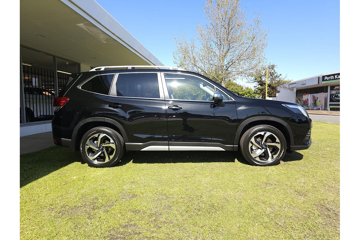 2024 Subaru Forester 2.5i-S S5