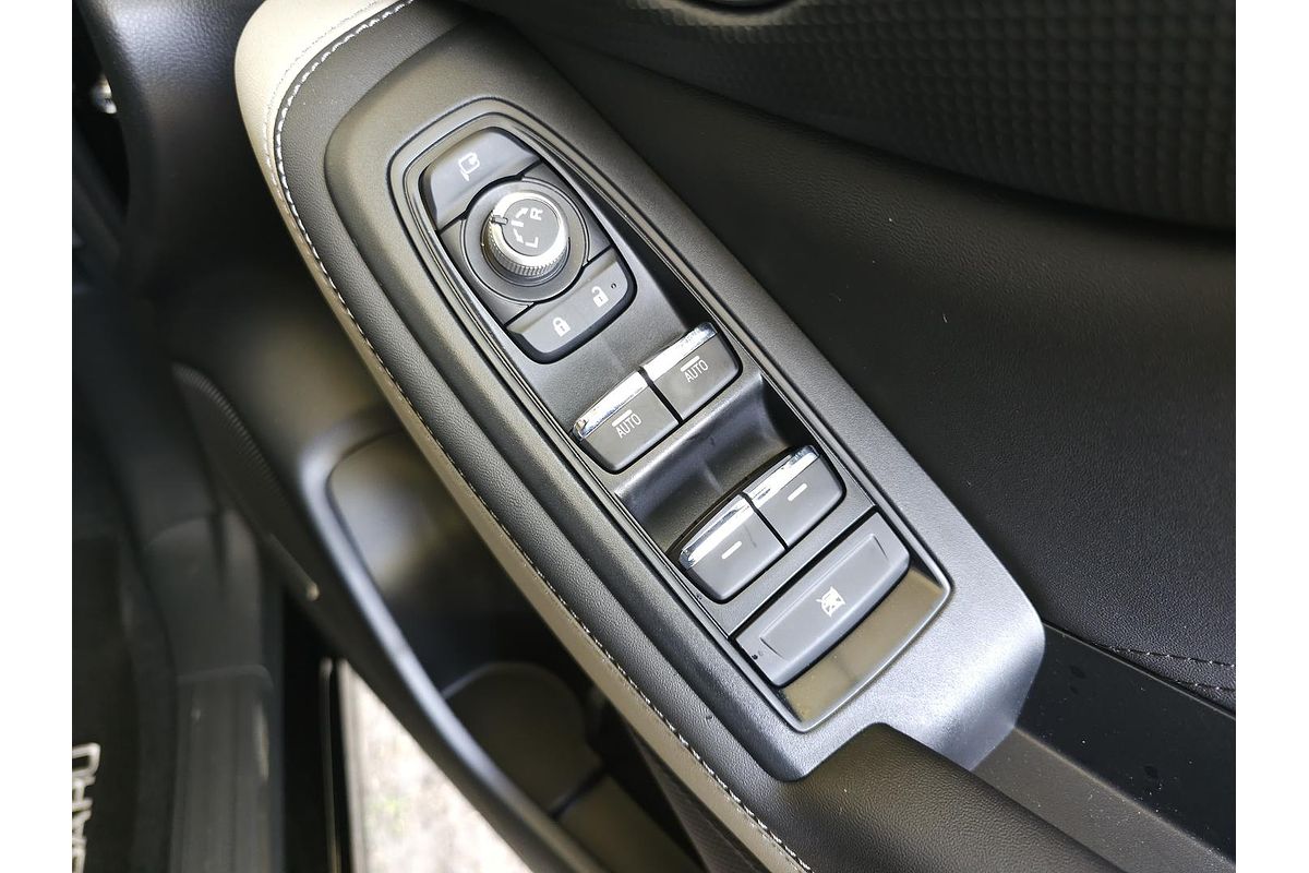 2024 Subaru Forester 2.5i-S S5