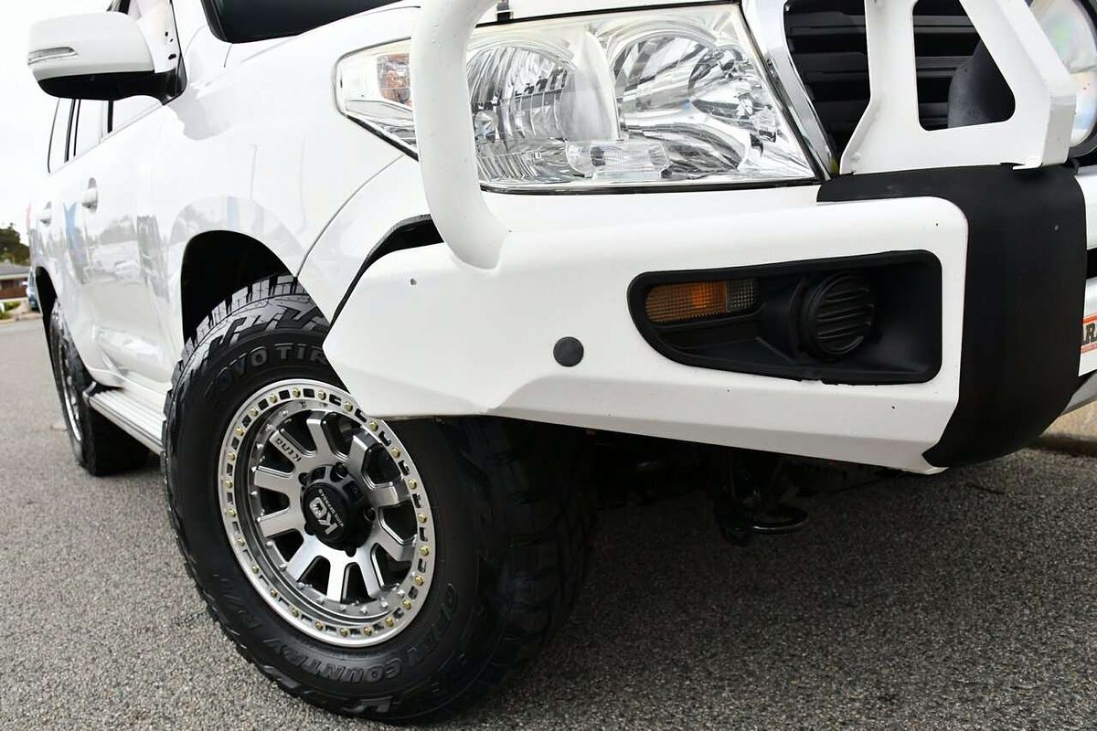 2014 Toyota Landcruiser GXL VDJ200R