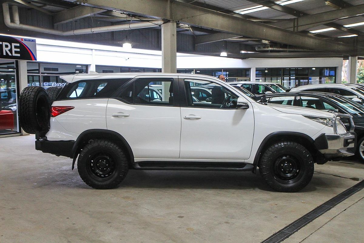 2017 Toyota Fortuner GX GUN156R