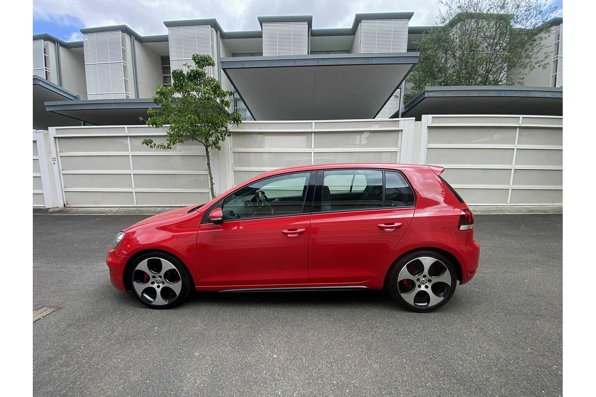 2010 Volkswagen Golf GTI VI