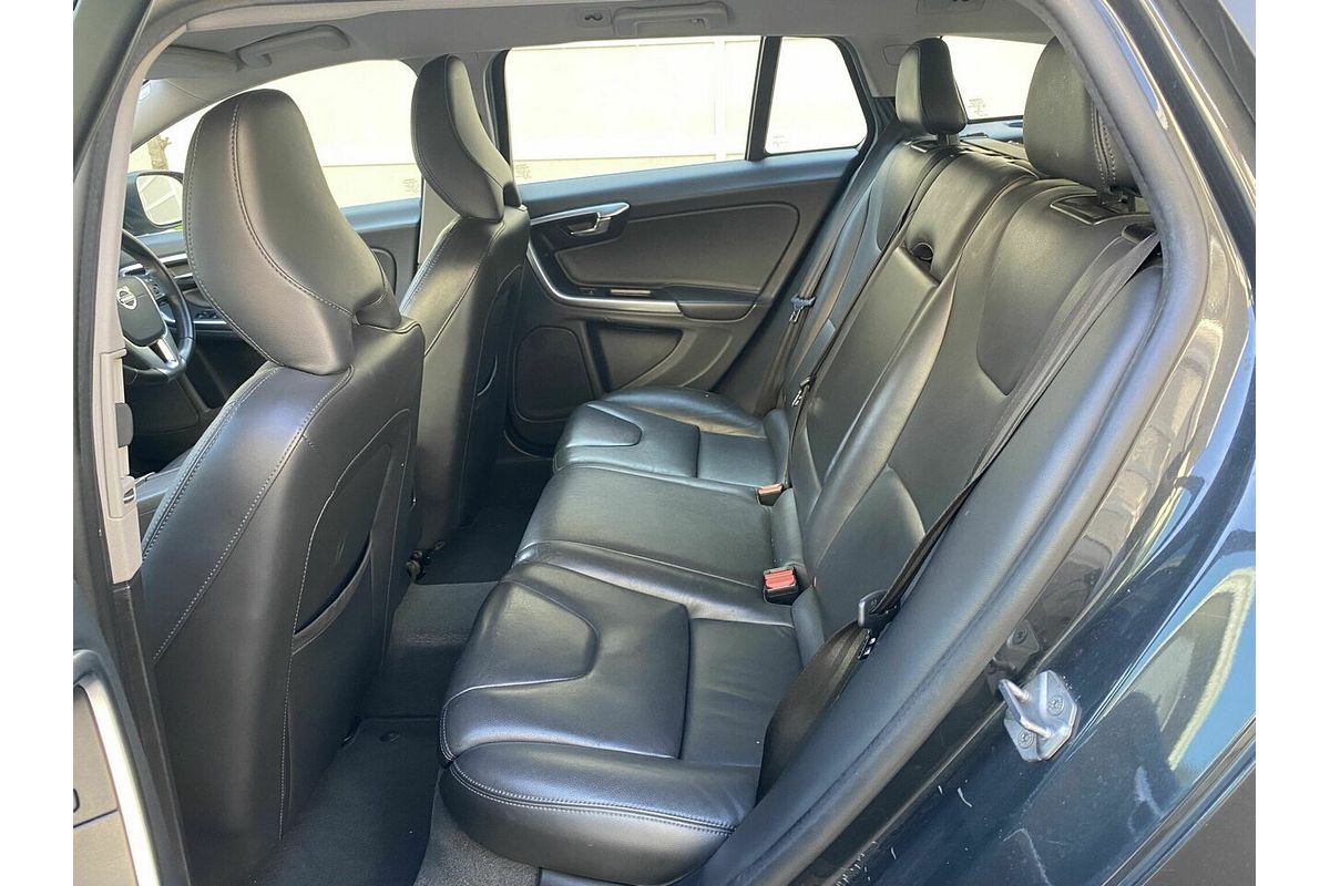 2017 Volvo V60 D4 Luxury