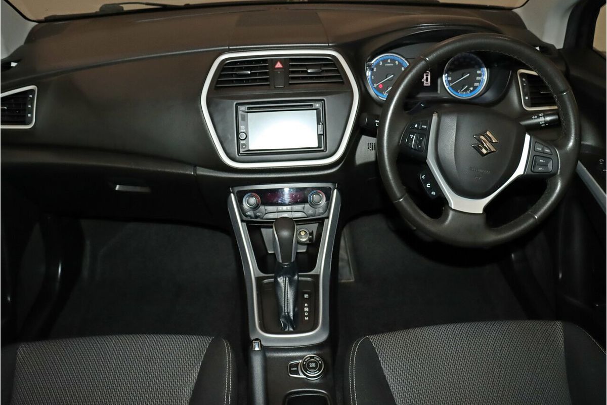 2014 Suzuki S-Cross GLX JY