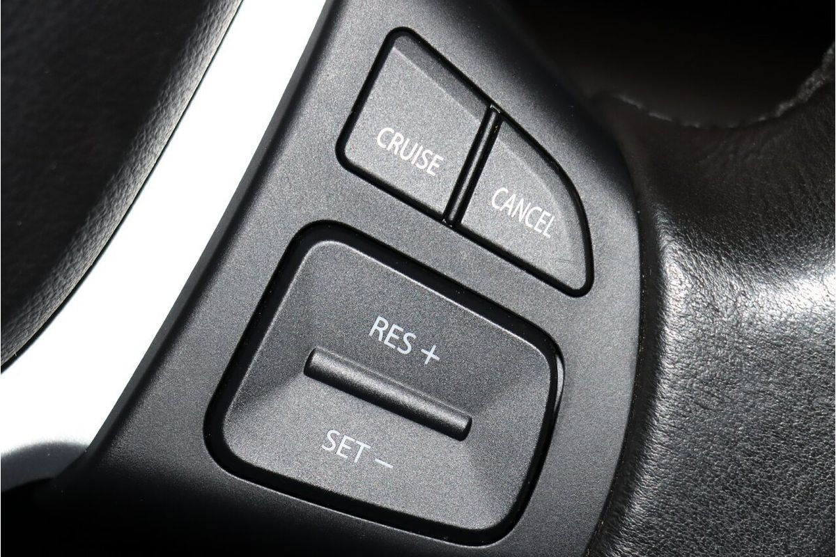 2014 Suzuki S-Cross GLX JY