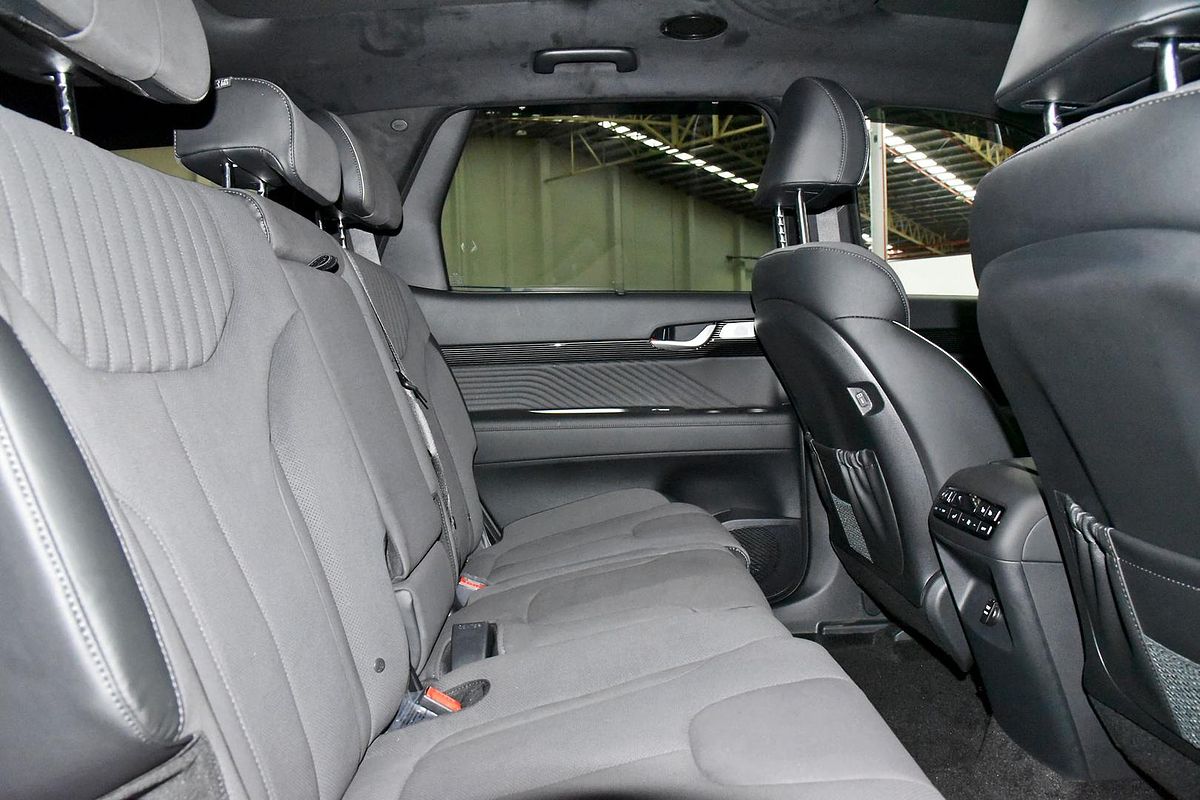 2024 Hyundai Palisade Calligraphy Black Ink LX2.V5