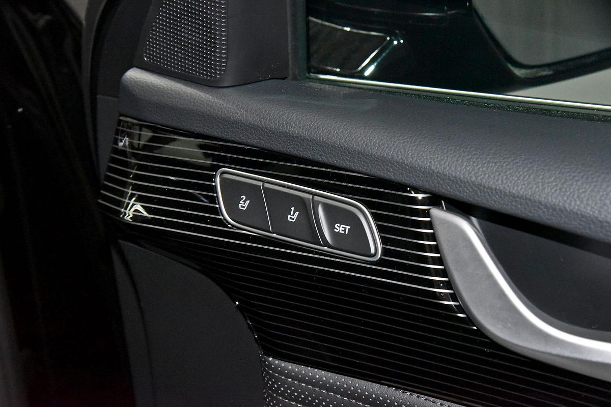 2024 Hyundai Palisade Calligraphy Black Ink LX2.V5
