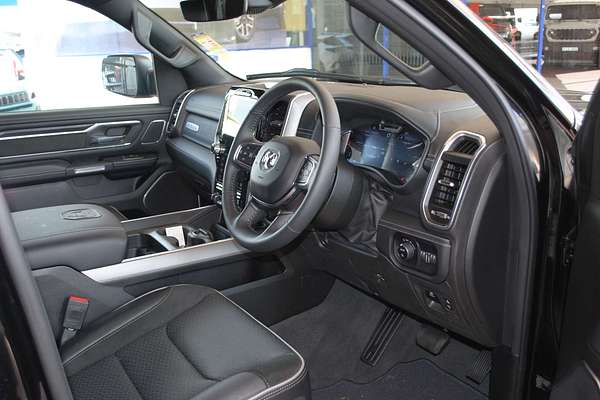 2023 RAM 1500 Laramie DT 4X4