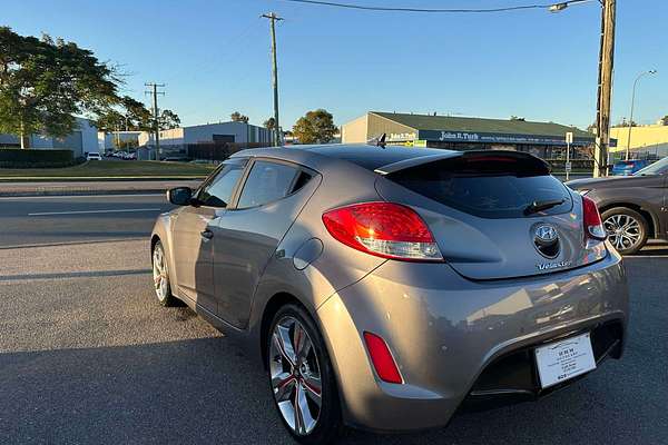 2013 Hyundai Veloster  FS2