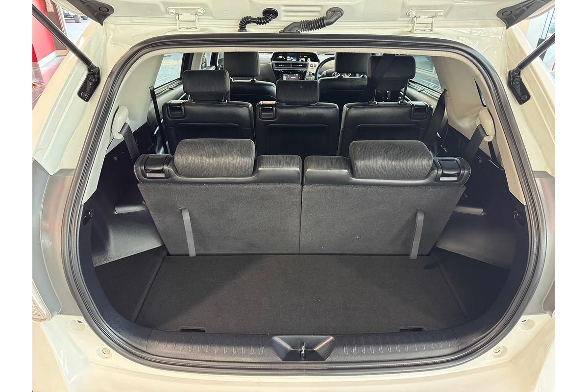 2020 Toyota Prius V ZVW40R