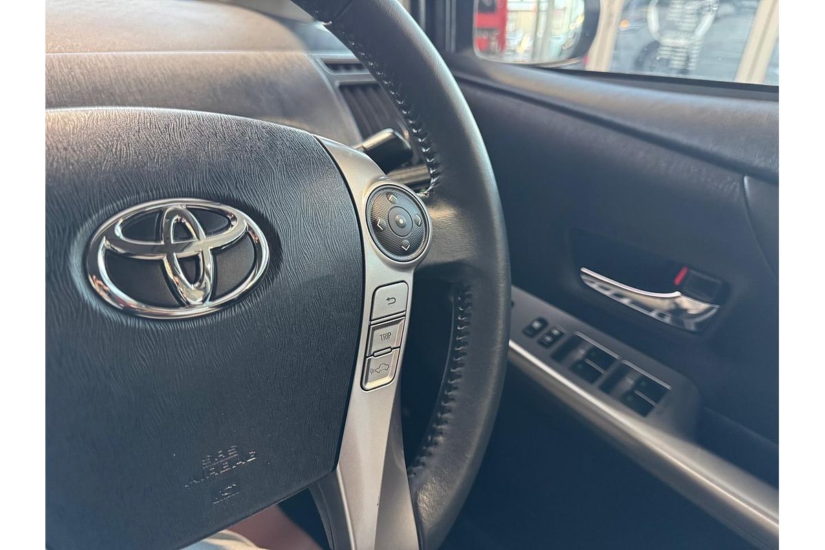 2020 Toyota Prius V ZVW40R
