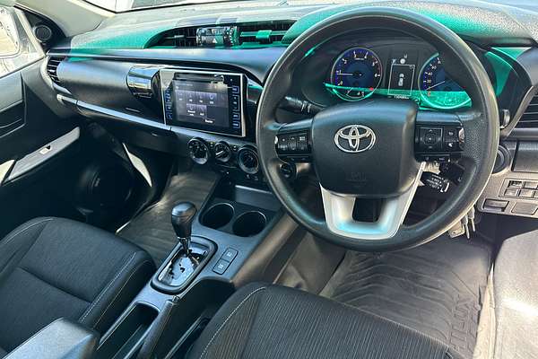 2019 Toyota Hilux SR GUN126R 4X4