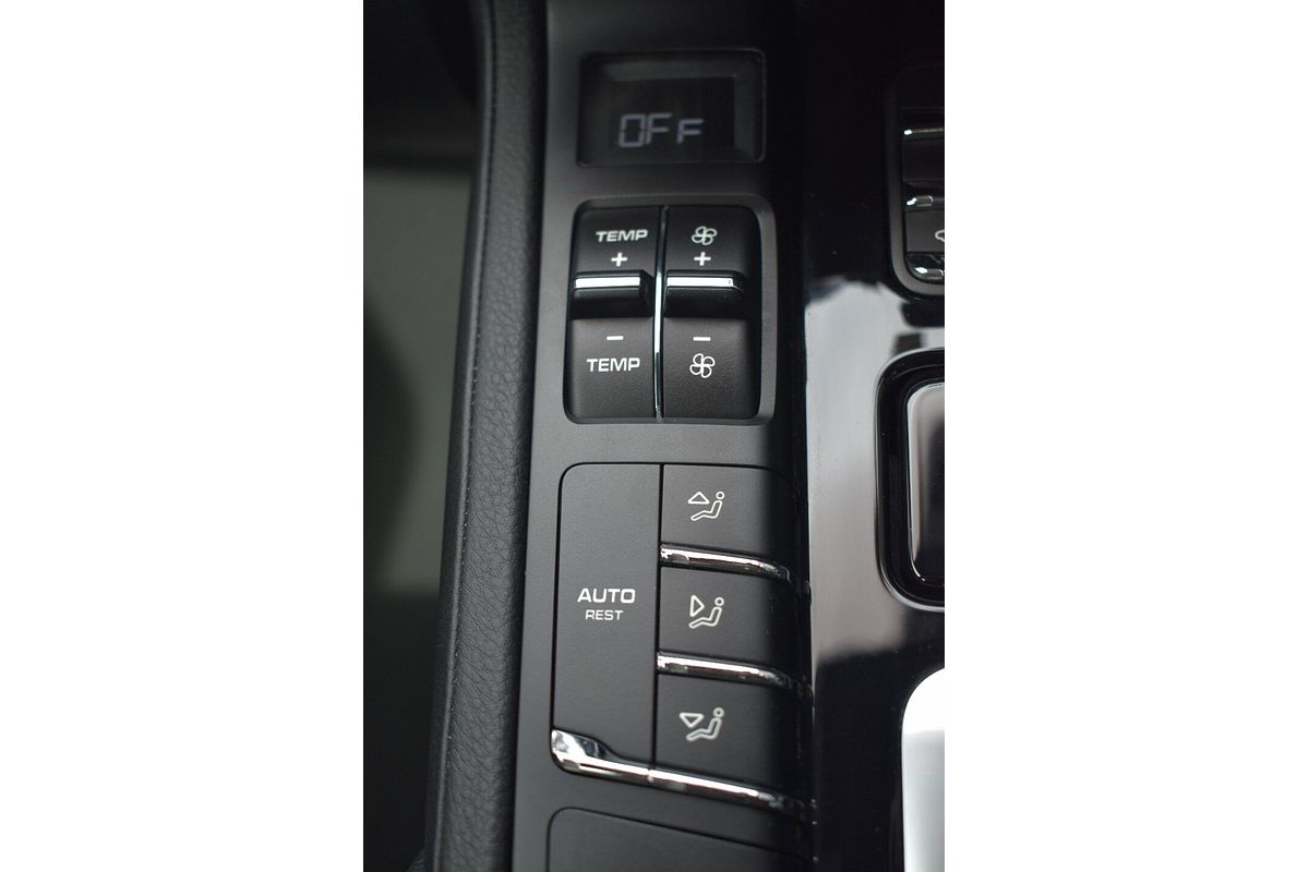 2015 Porsche Cayenne Diesel 92A