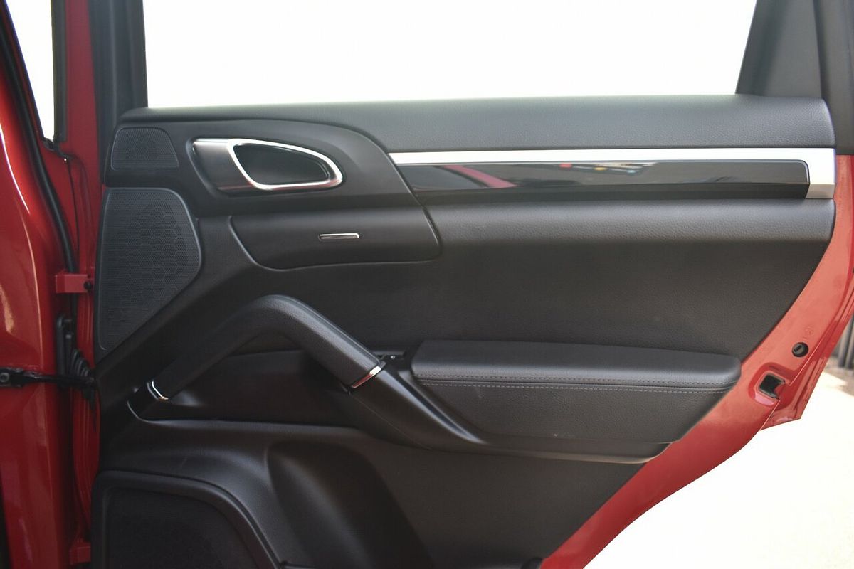 2015 Porsche Cayenne Diesel 92A