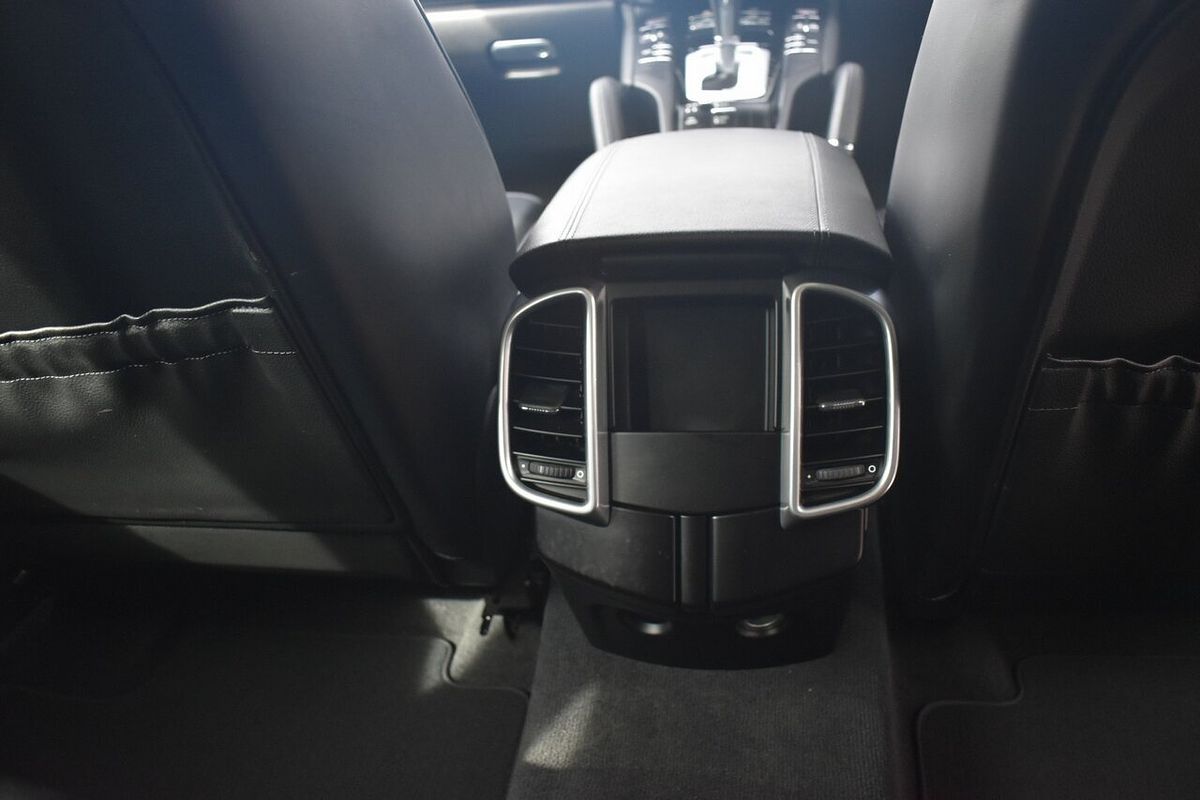 2015 Porsche Cayenne Diesel 92A