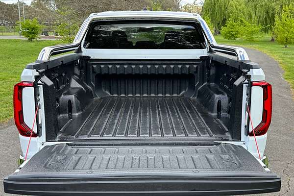 2024 Volkswagen Amarok TDI600 Style NF 4X4