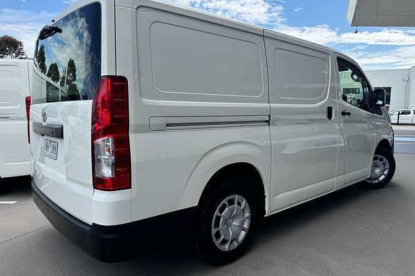 2021 Toyota Hiace GDH300R