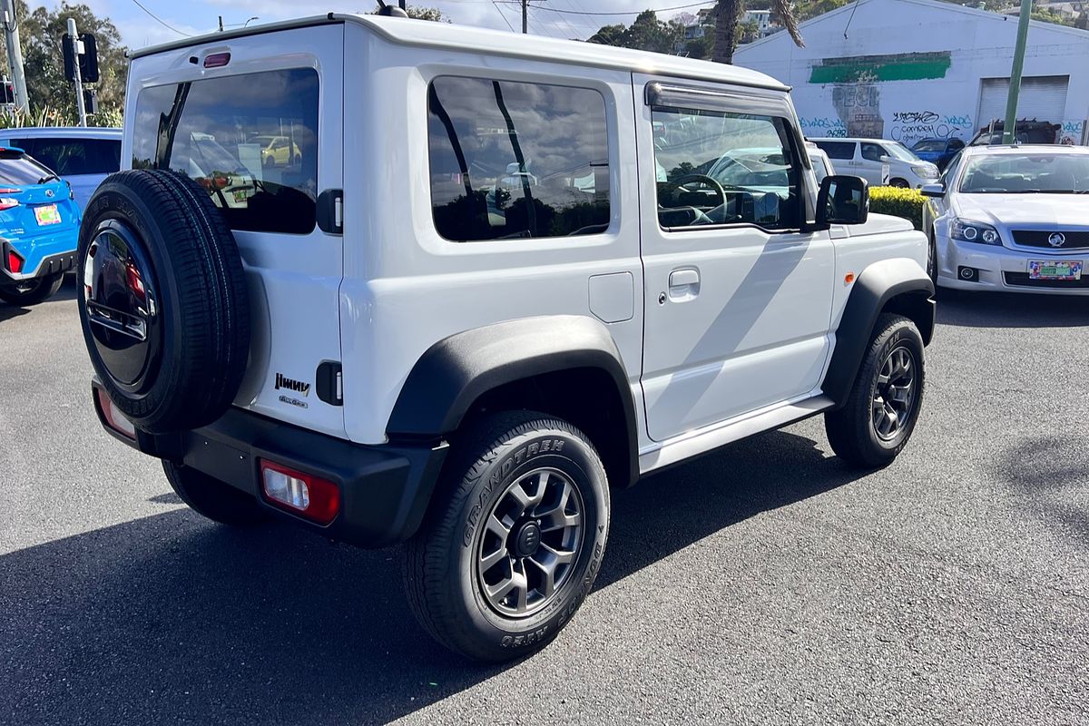 2023 Suzuki Jimny GLX GJ