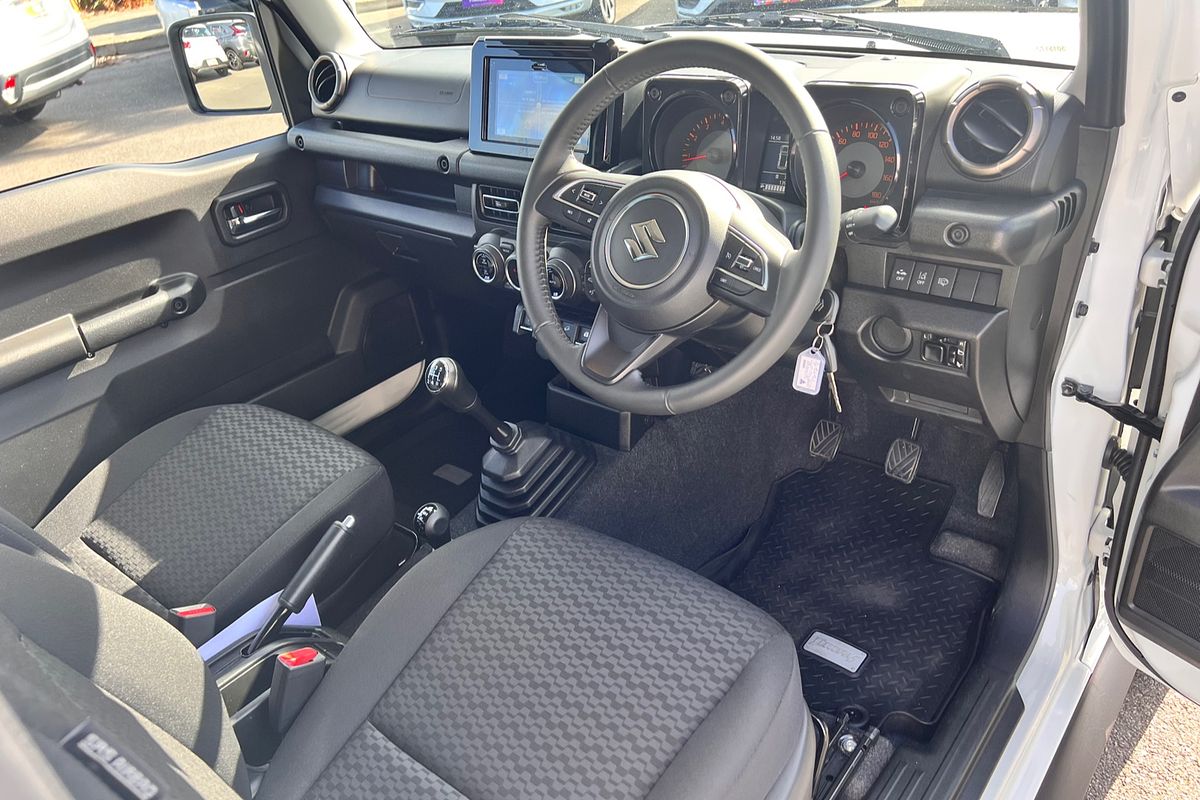 2023 Suzuki Jimny GLX GJ