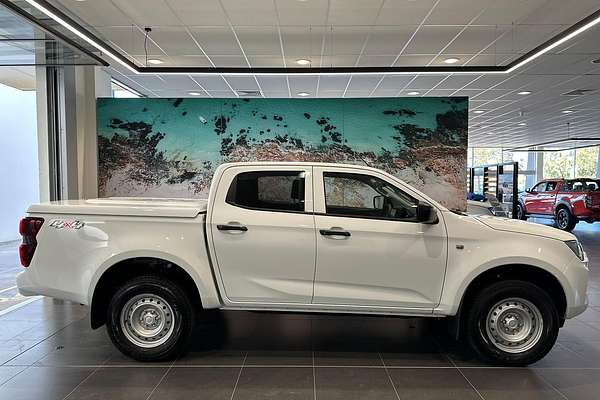 2023 Isuzu D-MAX SX 4X4