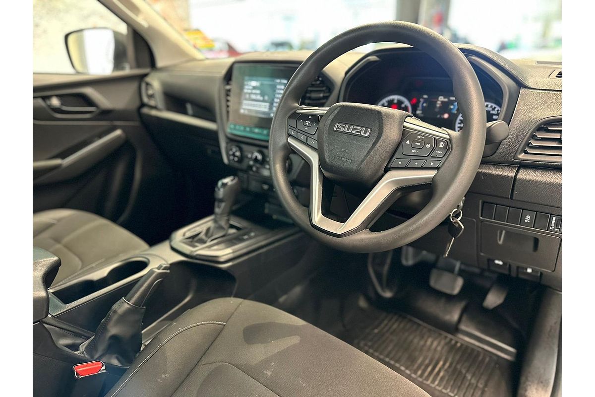 2023 Isuzu D-MAX SX 4X4