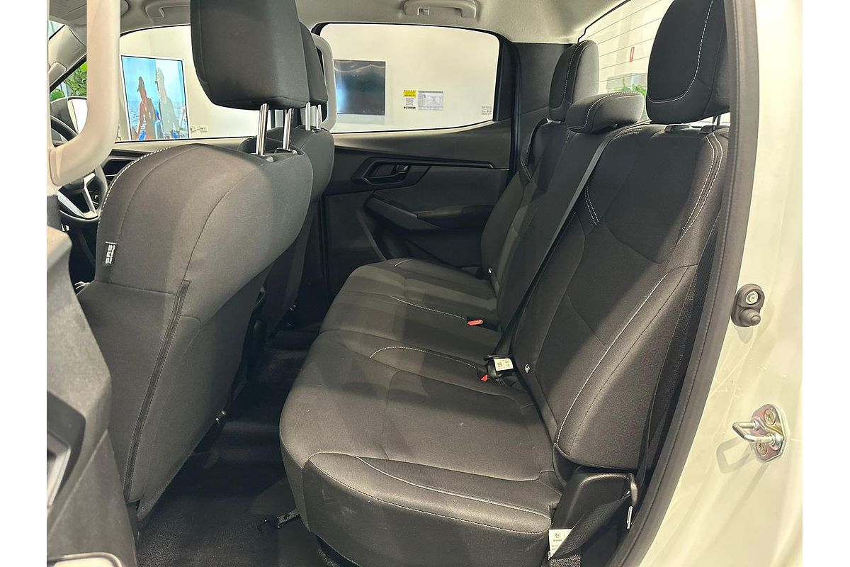 2023 Isuzu D-MAX SX 4X4