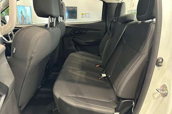 2023 Isuzu D-MAX SX 4X4