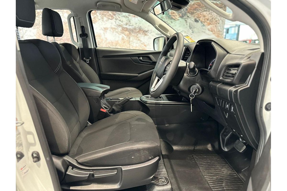 2023 Isuzu D-MAX SX 4X4