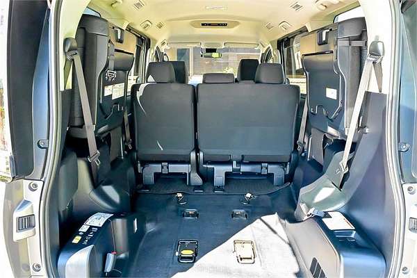 2018 Toyota Noah Welcab ZRR80