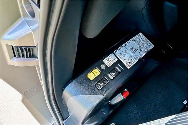 2018 Toyota Noah Welcab ZRR80