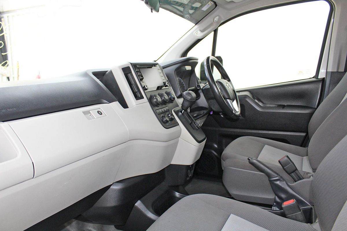 2020 Toyota Hiace Commuter GDH322R