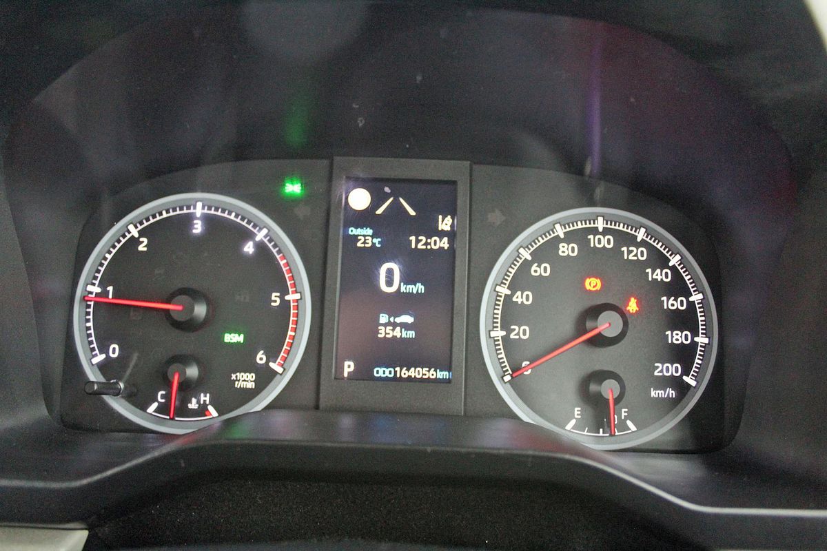 2020 Toyota Hiace Commuter GDH322R