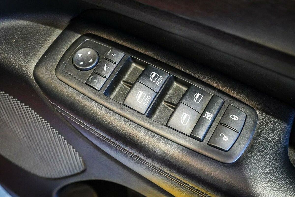 2015 Jeep Grand Cherokee Laredo WK