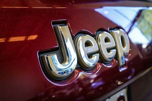 2015 Jeep Grand Cherokee Laredo WK