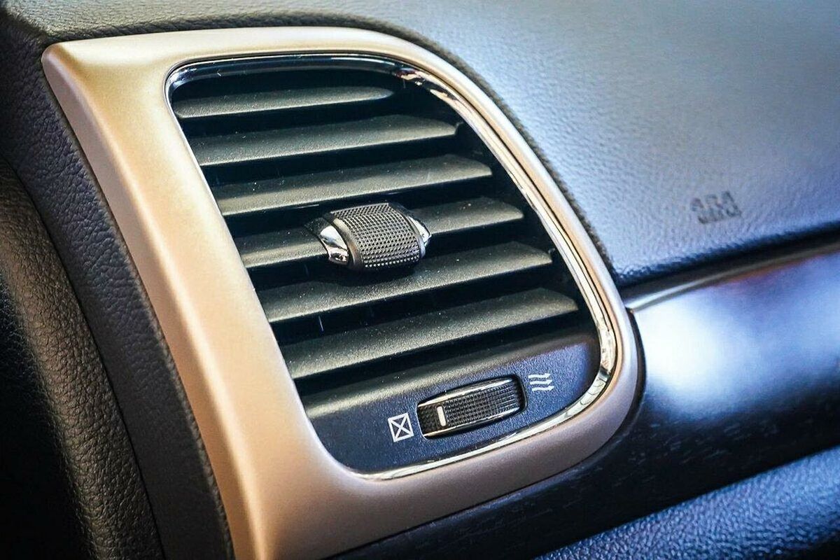 2015 Jeep Grand Cherokee Laredo WK