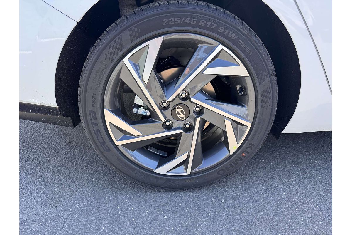 2024 Hyundai i30 Premium CN7.V2